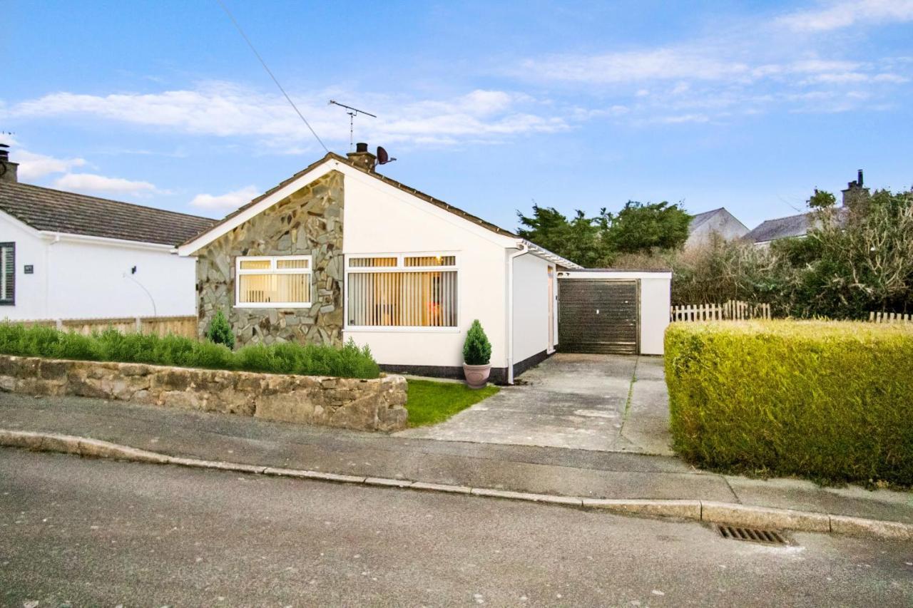 Heulwen - Moelfre Apartment Luaran gambar